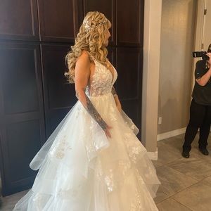 Martina Liana 1105 wedding gown